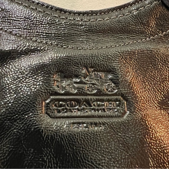 Coach ho873-12362 black patent Leather Bleeker bag EUC - Picture 4 of 10